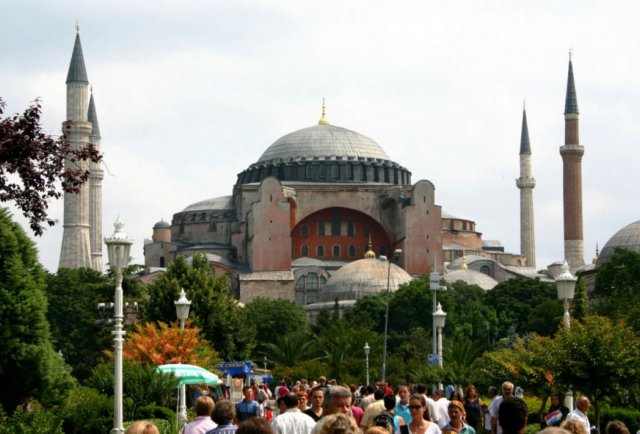 hagiasophia2.jpg