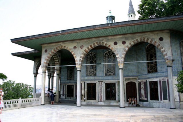topkapipalacebagdadpavilion.jpg