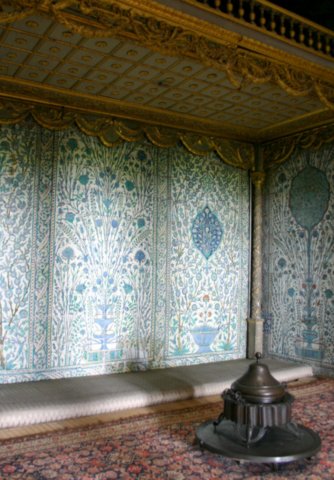 topkapipalaceharem4.jpg